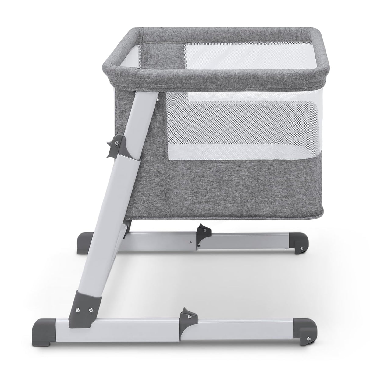Delta Children Deluxe Bedside Bassinet, Grey Tweed