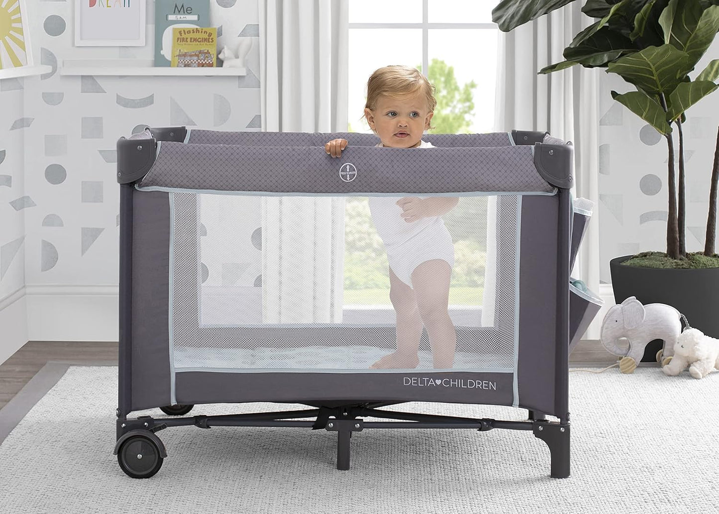 Delta Children LX Deluxe Portable Baby Play Yard With Removable Bassinet and Changing Table, Eclipse